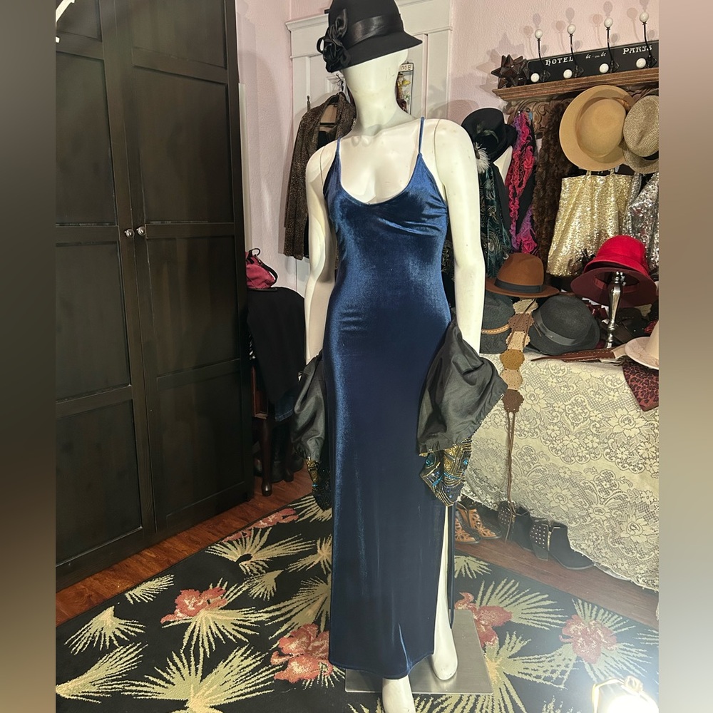 Vintage Y2K Sexy velvet maxi dress size small